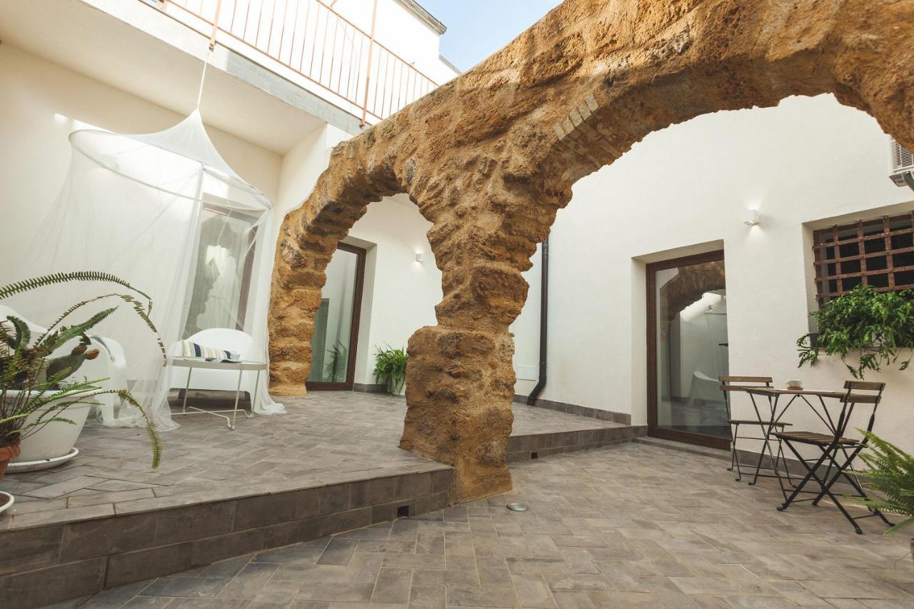 Hotel Cortile Baronello à Agrigente Extérieur photo